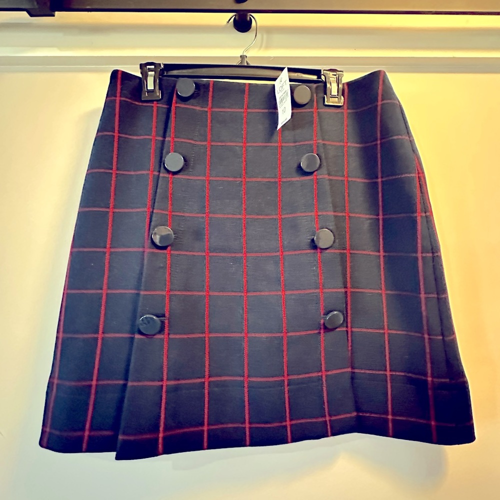 New with tags mini plaid skirt